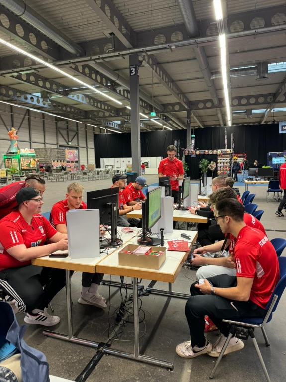 MAG-C Messe E-Sport