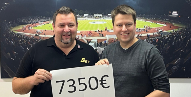 Michael Jaenicke löst sein Versprechen ein