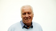 Ehrenrat_Dieter_Goepel-min.jpg
