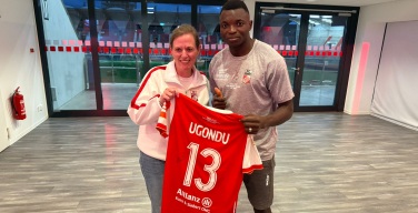 Matchworn-Trikot von Ugondu ist begehrt