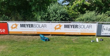 Weiterer neuer Bandensponsor